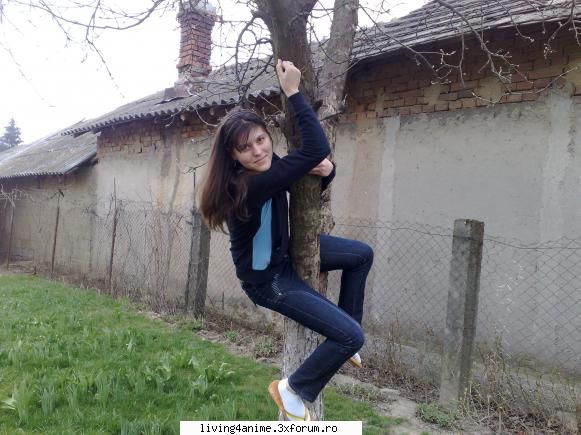 helloo!!! eu sunt kayo 16 ani, invat la colegiul national gh. lazar in bucuresti, profil de